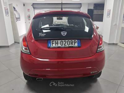 Lancia Ypsilon 1.3 Multijet 95cv Start&Stop Gold Rosso usata Striano