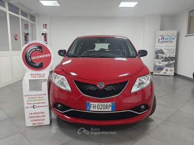 Lancia Ypsilon 1.3 Multijet 95cv Start&Stop Gold Rosso usata Striano