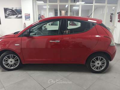 Lancia Ypsilon 1.3 Multijet 95cv Start&Stop Gold Rosso usata Striano