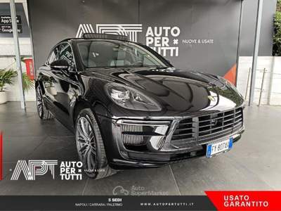 Porsche Macan Macan 2.9 Turbo 440cv pdk Nero usata Carrara