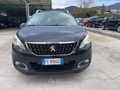 Peugeot 2008 PureTech 82 Active LEGGI ANNUNCIO Grigio usata Striano