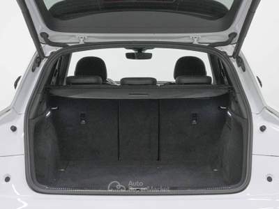 Audi Q5 Q5 2.0 TDI Stronic Sline plus quattro Bianco usata Cantù