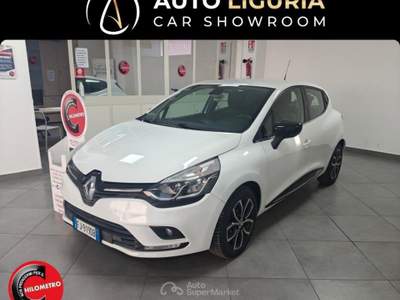 Renault Clio Clio Sporter dCi 8V 90CV EDC Start&Stop Energy Zen Bianco usata Striano