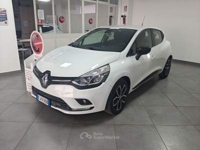 Renault Clio Clio Sporter dCi 8V 90CV EDC Start&Stop Energy Zen Bianco usata Striano