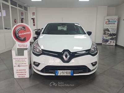Renault Clio Clio Sporter dCi 8V 90CV EDC Start&Stop Energy Zen Bianco usata Striano