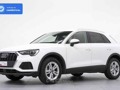 Audi Q3 1.5 TFSI Stronic Business Bianco usata Cantù