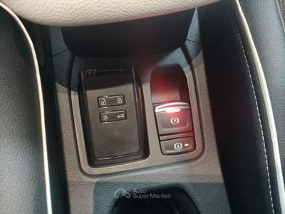 Renault Clio 1.0 TCE 100 GPL INTENS Bianco usata Striano