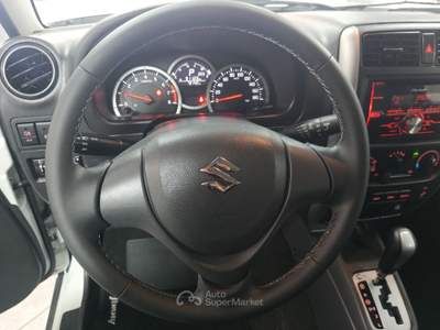 Suzuki Jimny 1.3 VVT Evolution+ 4WD A/T 3p Bianco usata Striano