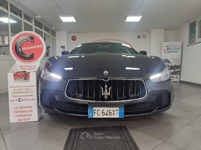 Maserati Ghibli V6 Diesel 275 CV Nero usata Striano