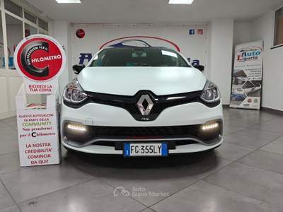 Renault Clio TCe 220CV EDC 5 porte Energy R.S. Trophy Bianco usata Striano