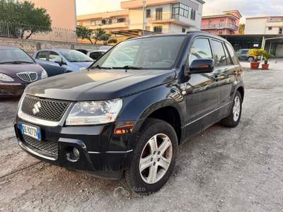 Suzuki Grand Vitara Grand Vitara 1.9 DDiS 5 porte Executive LEGGI usata Striano