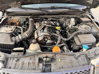 Suzuki Grand Vitara Grand Vitara 1.9 DDiS 5 porte Executive LEGGI usata Striano