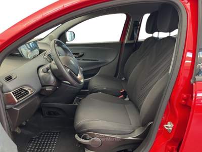 Lancia Ypsilon III 2015 1.0 hybrid Gold s&s 70cv Rosso usata Torino