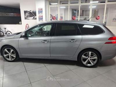 Peugeot 308 BlueHDi 130 S&S EAT8 SW NAVI CERCHI 17 Grigio usata Striano