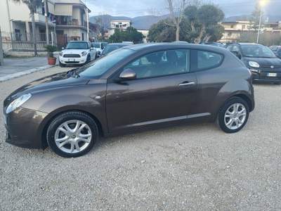 Alfa Romeo MiTo MiTo 1.3 JTDm-2 95 CV S&S DistinctiveLEGGI Marrone usata Striano