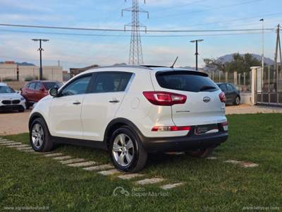 Kia Sportage Sportage 1.7 CRDI 2WD Class TETTO PANORAMICO APRIBILE Bianco usata Partinico