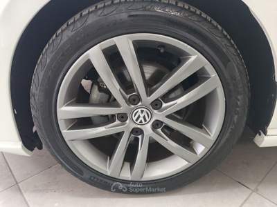 Volkswagen Golf Golf 1.6 TDI 110 CV 5p. Sport Edition R-LINE Bianco usata Striano
