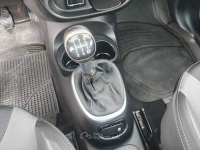 Fiat 500L 1.3 MultiJet 85cv S/S Lounge Bianco usata Striano