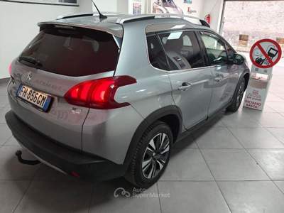 Peugeot 2008 1° serie PureTech 82 Allure Grigio usata Striano