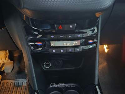 Peugeot 2008 1° serie PureTech 82 Allure Grigio usata Striano