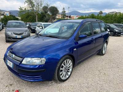 Fiat Stilo Stilo Multiwagon 1.9 mjt 120cv DYNAMIC Blu/Azzurro usata Striano