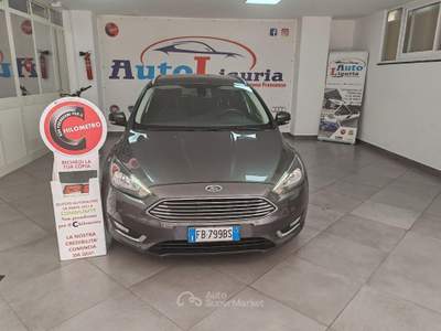 Ford Focus 1.0 EcoBoost 125 CV Start&Stop SW Titanium X Grigio usata Striano