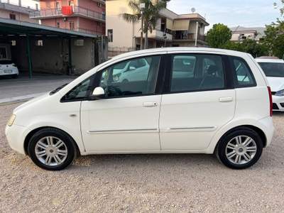 Fiat Idea Idea 1.3 mjt 16v Dynamic s&s 95cv Bianco usata Striano