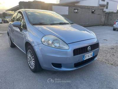 Fiat Grande Punto 1.4 5 porte Dynamic Blu/Azzurro usata Striano