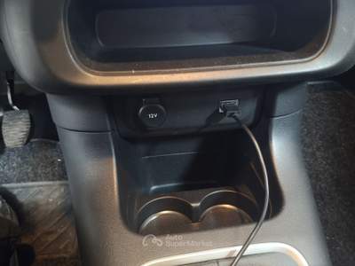 Citroen C3 PureTech 83 S&S Shine Pack NAVI-RETRO Bianco usata Striano