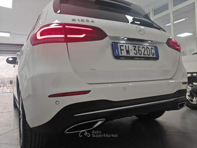 Mercedes-Benz Classe B B 180 d Automatic Sport Bianco usata Striano