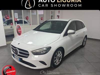 Mercedes-Benz Classe B B 180 d Automatic Sport Bianco usata Striano