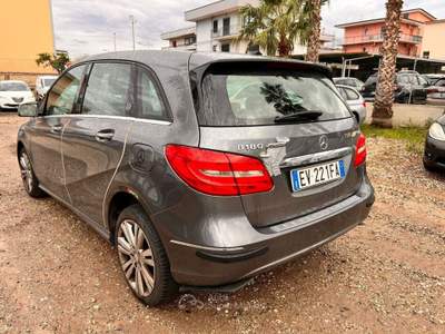 Mercedes-Benz Classe B B 180 CDI Automatic Executive PROBLEMI CAMBIO Grigio usata Striano