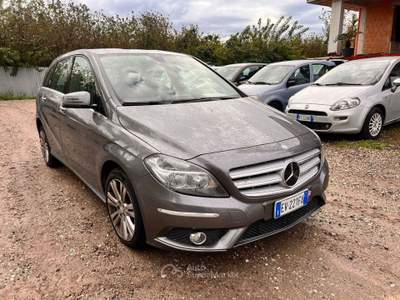 Mercedes-Benz Classe B B 180 CDI Automatic Executive PROBLEMI CAMBIO Grigio usata Striano