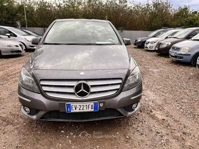 Mercedes-Benz Classe B B 180 CDI Automatic Executive PROBLEMI CAMBIO Grigio usata Striano