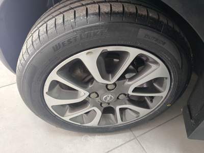 Opel Karl 1.0 75cv Rocks MTA AUTOMATICA Nero usata Striano