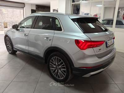 Audi Q3 Q3 40 TDI quattro S tronic Business Advanced Grigio usata Striano
