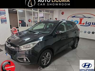 Hyundai ix35 2.0 CRDi 4WD Xpossible VEDI FOTO Nero usata Striano