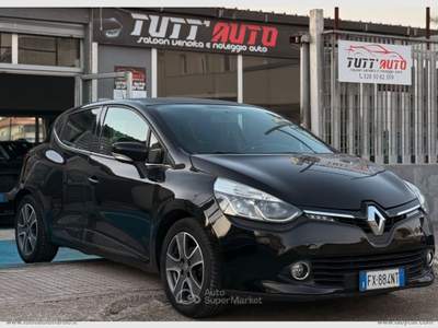 Renault Clio Clio 1.5 dCi 8V 90 CV S&S 83gr 5p. EcoB. Nero usata Nardò