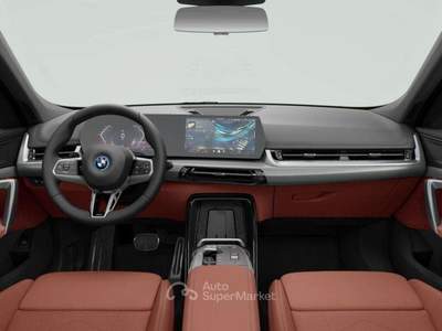 BMW iX1 iX1 edrive 20 MSport Pro Nero usata Brescia
