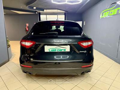 Maserati Levante 3.0 V6 275cv auto Nero usata Trento
