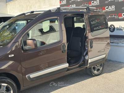 Fiat QUBO 95 CV Trekking Bronzo usata Giugliano in Campania
