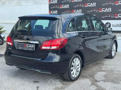 Mercedes-Benz Classe B B 160 d Premium Nero usata Giugliano in Campania