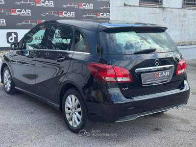 Mercedes-Benz Classe B B 160 d Premium Nero usata Giugliano in Campania
