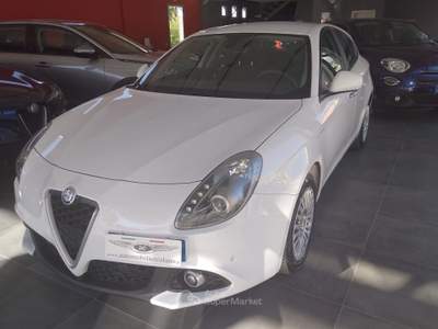 Alfa Romeo Giulietta  Bianco usata Isernia