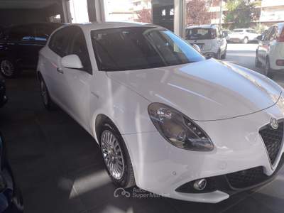 Alfa Romeo Giulietta  Bianco usata Isernia