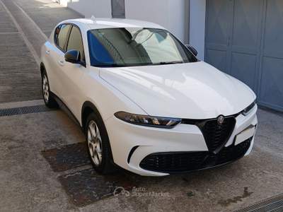 Alfa Romeo Tonale TCT6 Sprint Bianco usata Triggiano Alfa Romeo Tonale TCT6 Sprint Bianco usata Triggiano