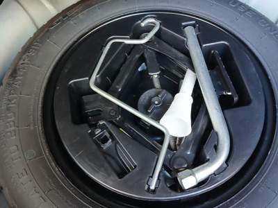 Lancia Ypsilon 5 porte S&S Gold Nero usata Triggiano