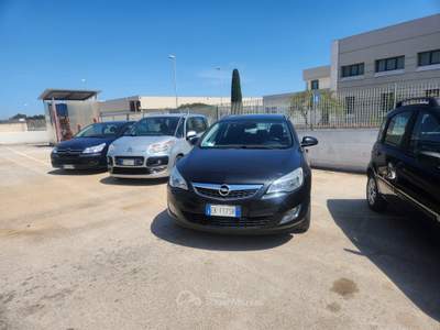 Opel Astra Sports Tourer Cosmo Nero usata Conversano