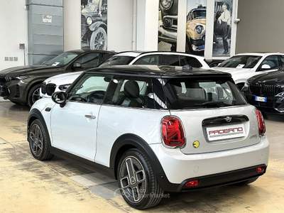 MINI Cooper Full Electric-LED-17"-Keyless-ACC-Navi-Camera Lilla usata Paderno Dugnano