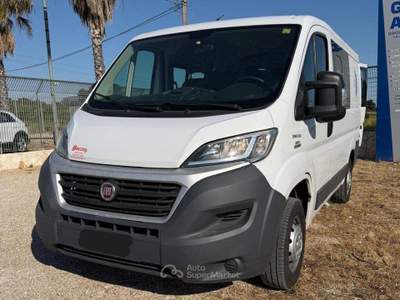 Fiat Ducato 7 posti furgonato Bianco usata Massafra